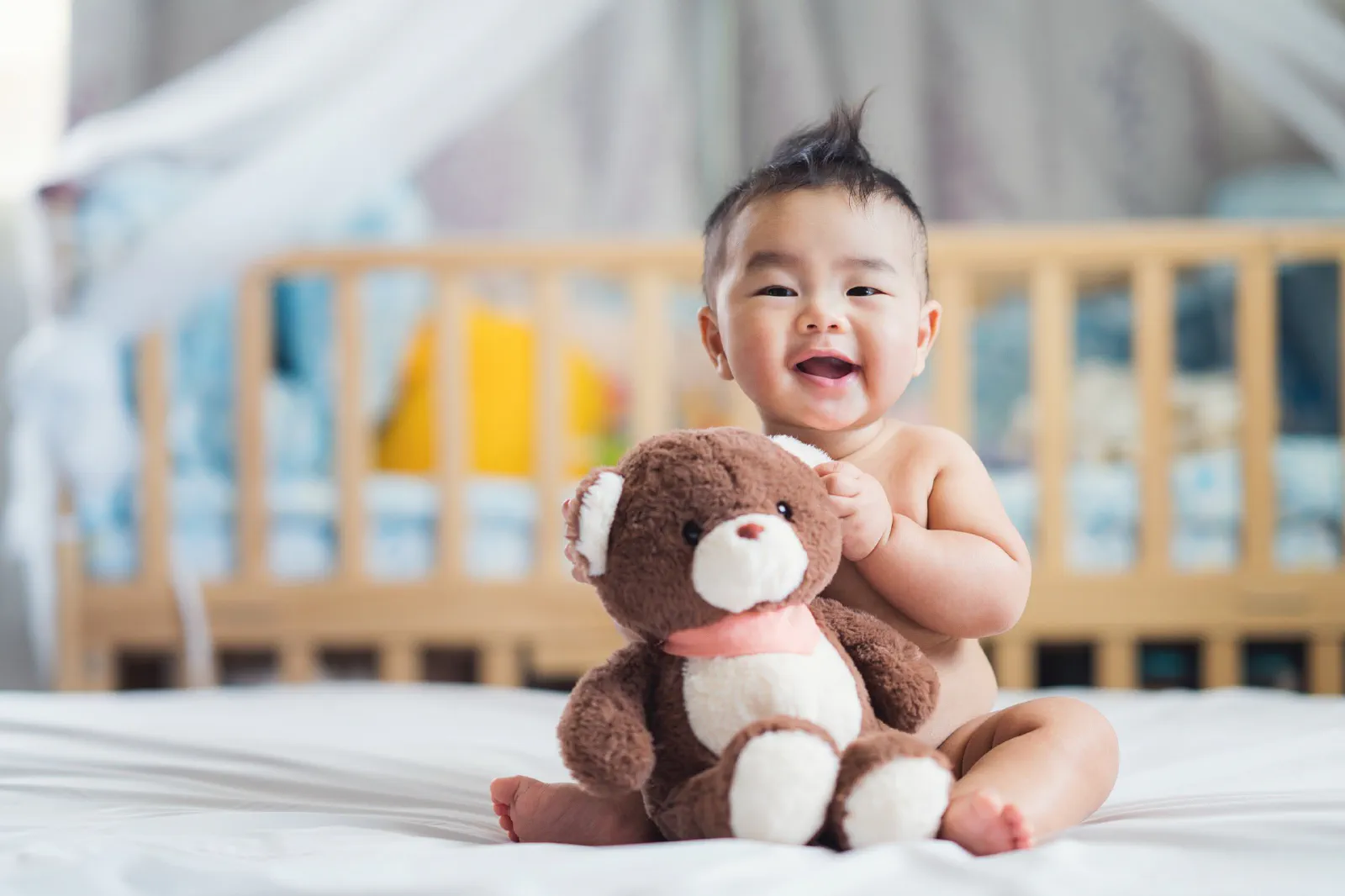 There are compelling reasons for small businesses, mid-size organizations, and large companies to provide comprehensive childcare benefits for employees.
