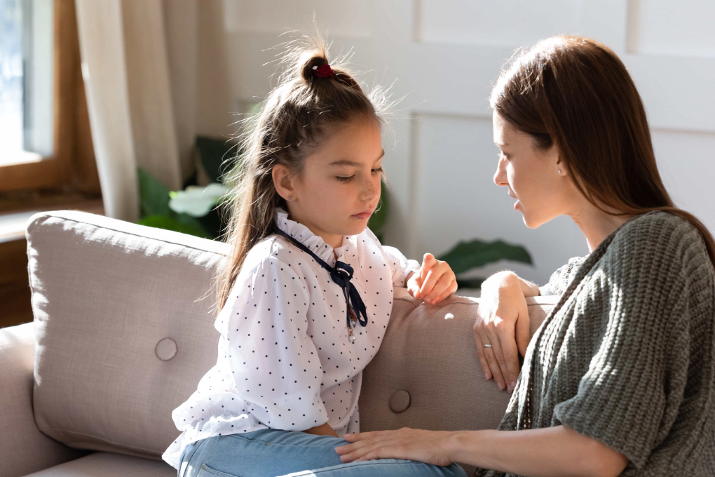 Actively listening to children and using “I” statements are keys to mastering effective communication strategies for parents and building strong relationships.